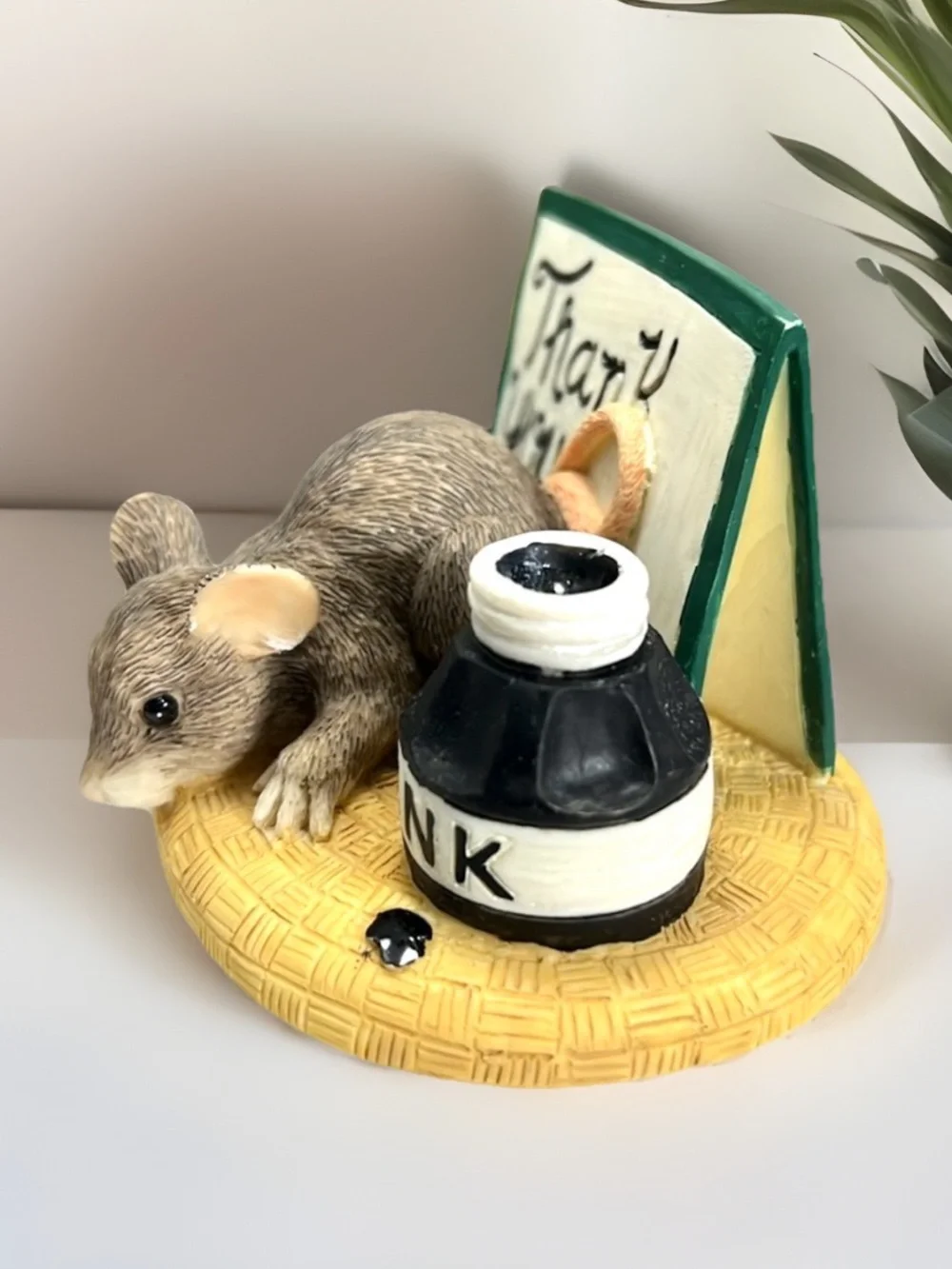 🐁 CHARMING TAILS “Thank You!” 98/700 MOUSE FIGURINEWITH INK BOTTLE - DECORATIVE